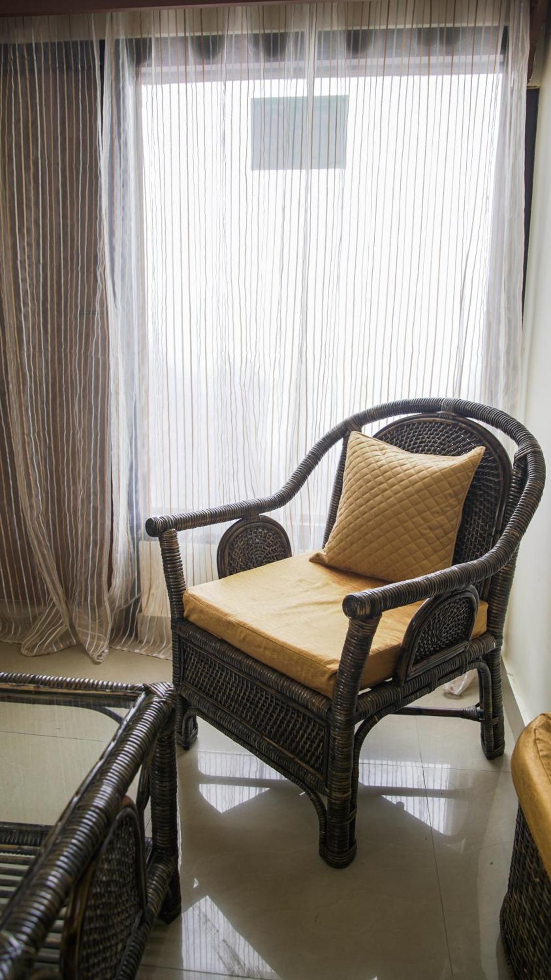 Chung cư 350 m² 10 phòng ngủ, 10 phòng tắm riêng ở Laitumkhrah Shillong Ngoại thất bức ảnh