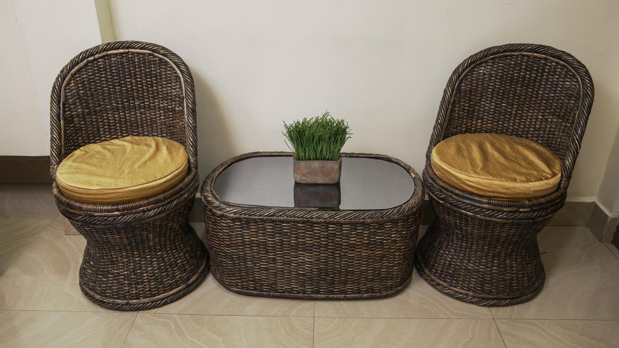 Chung cư 350 m² 10 phòng ngủ, 10 phòng tắm riêng ở Laitumkhrah Shillong Ngoại thất bức ảnh